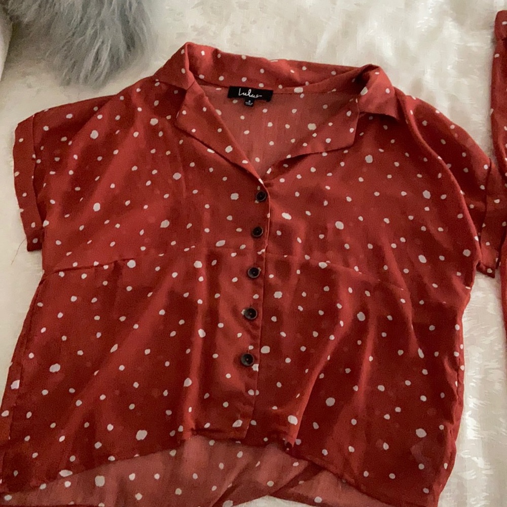 Lulus breezy button down collar top